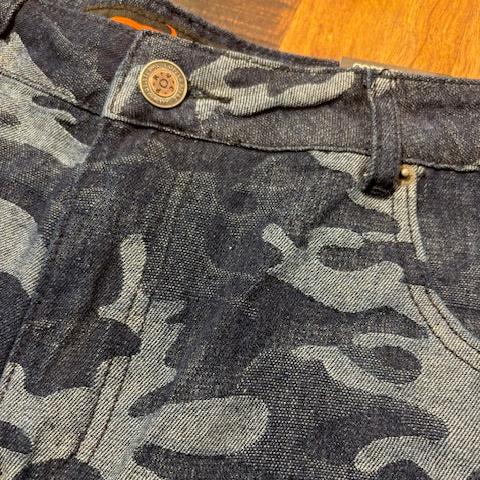 COPPER RIVET CAMO SHORT